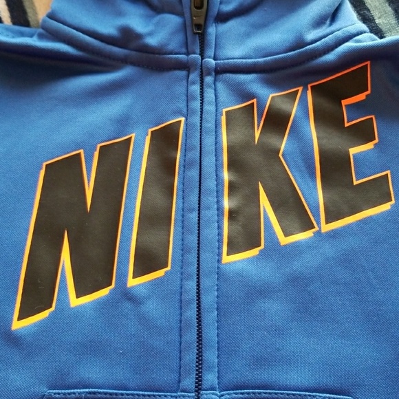 Nike Therma-Fit Zip Hoodie - Picture 2 of 5